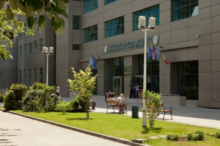 ����������� � �������. Romanian-American University