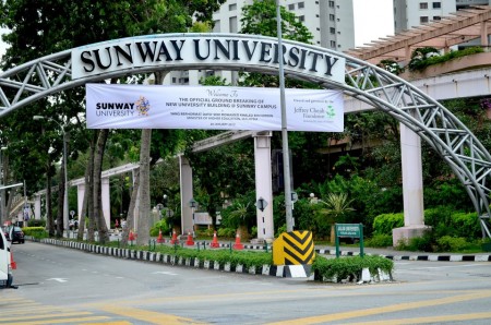 ��������. Sunway University