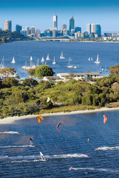 ����������� � ���. Murdoch University Dubai - ����� Perth
